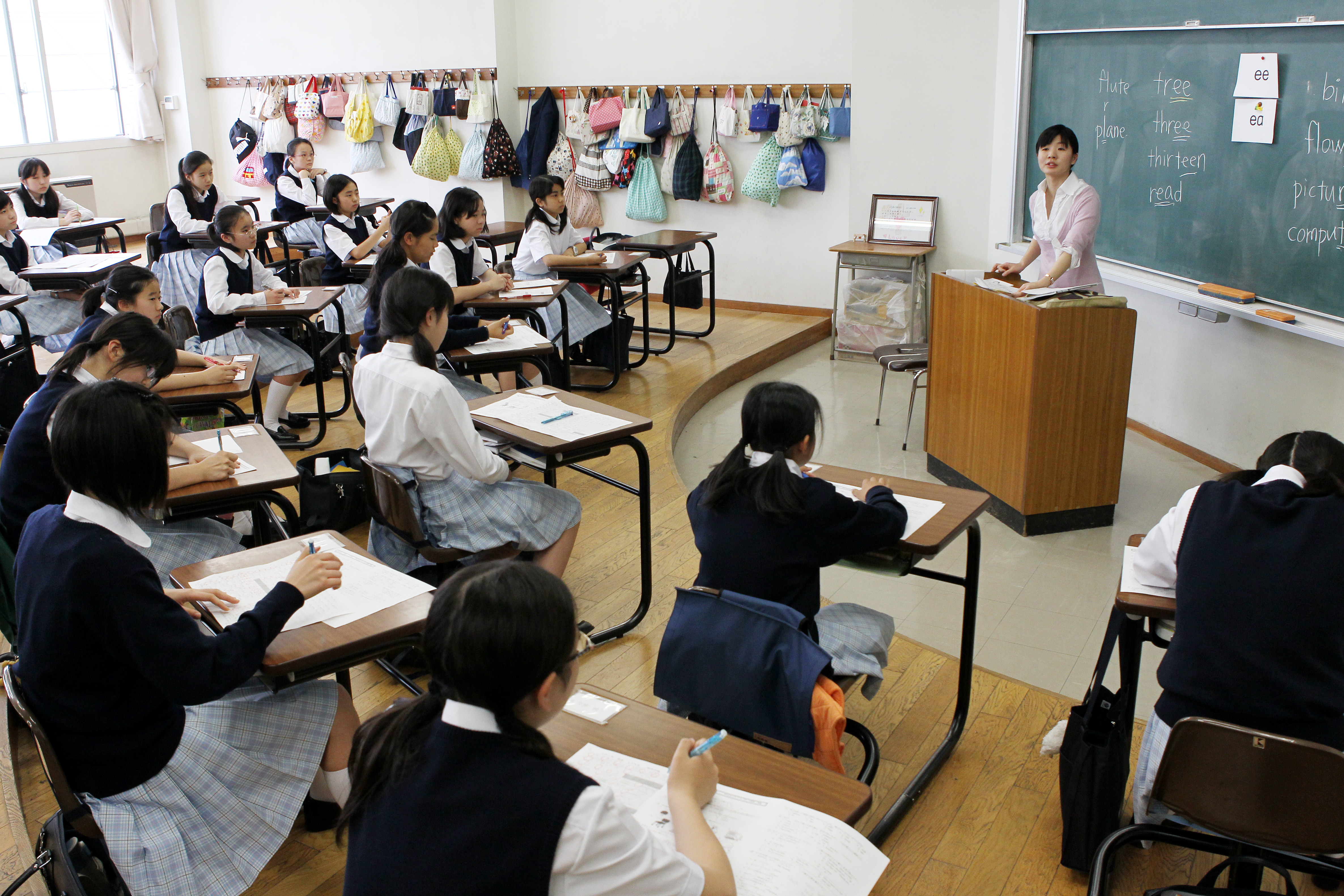 ファッショントレンド これまでで最高の頌栄 女子 学院 文化 祭