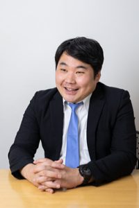 石岡 弘章 先生