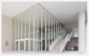 上野学園中学校