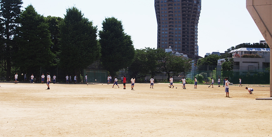 麻布中学校