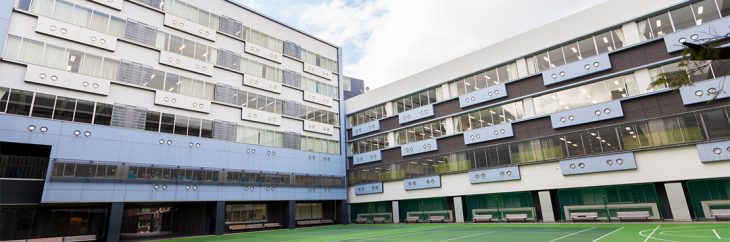 足立学園中学校