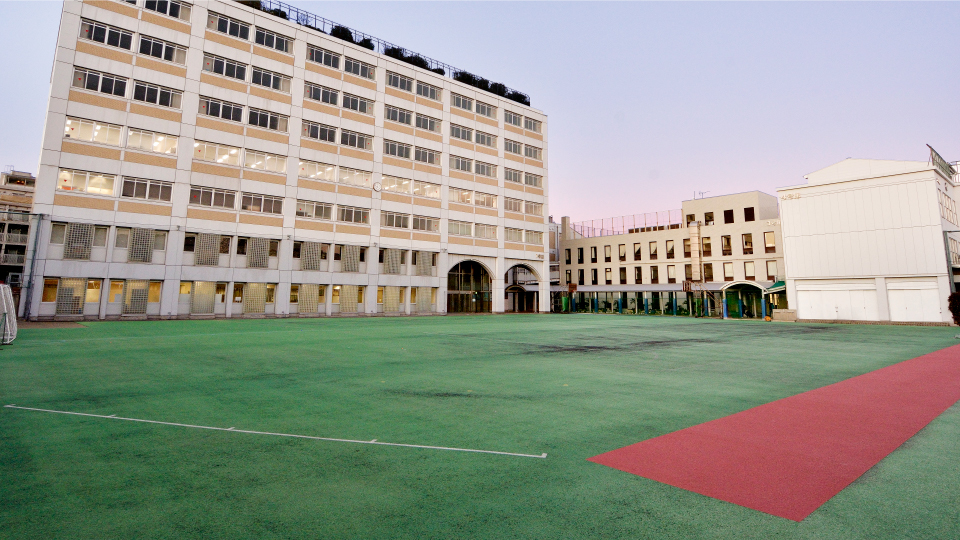 攻玉社中学校
